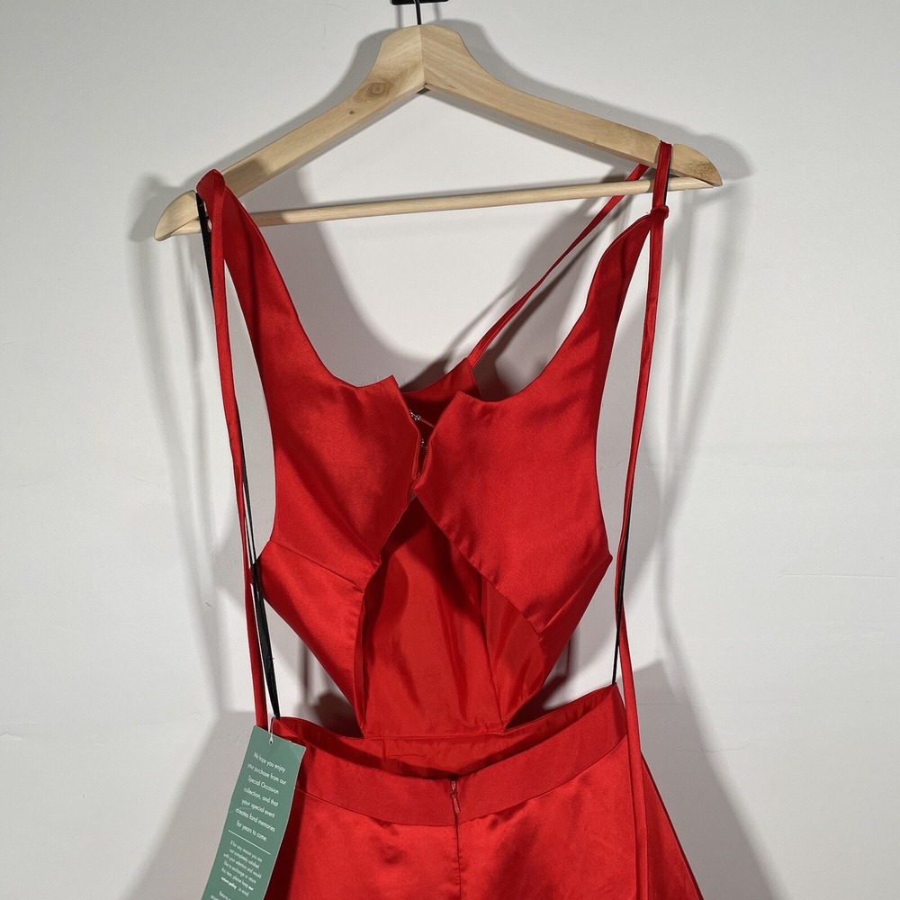 B. Smart Gown Red Women's Dress Butterflies Strap Back Corset Maxi Size 1 NWT - Picture 7 of 10